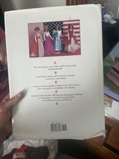 Collectible Barbie Doll : An Illustrated Guide to Her Dreamy World by Janine...