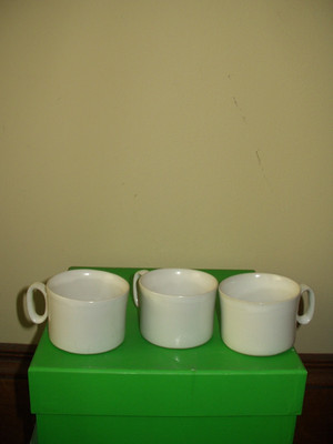 BENNINGTON POTTERS Vermont  - Lot Of 3 Mugs - 1626