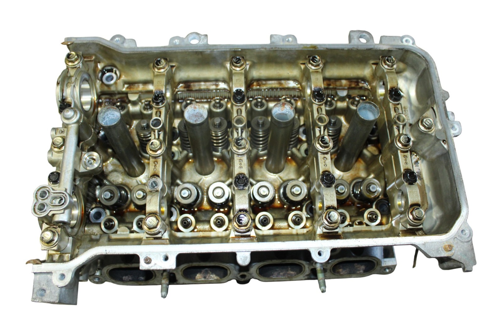 Toyota Prius 10-15 Lexus 11-17 CT200h 1.8L Hybrid Engine Cylinder Head JDM 2ZR