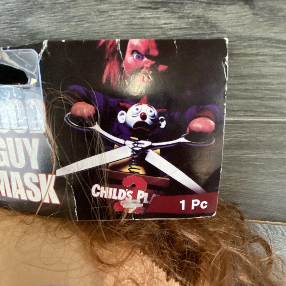 Trick or Treat Studios CHILD'S PLAY 2 Muñeca Good Guy Chucky Máscara de Halloween NUEVO Foto 3 de 4