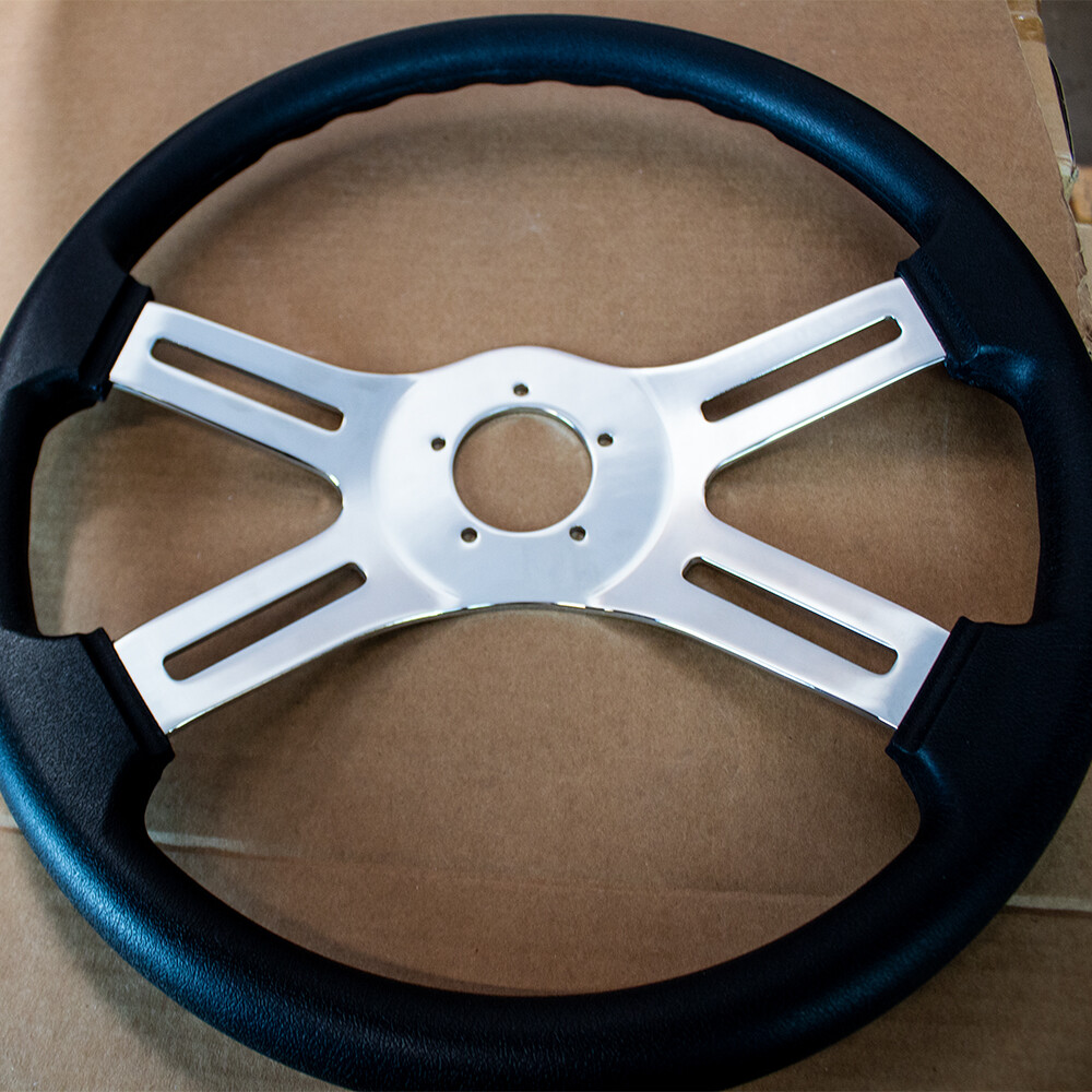 4 Spoke Steering Wheel 18 Black Polyurethane Kenworth Peterbilt Hub 4 Spoke Steering Wheel 18 Black Polyurethane Kenworth Peterbilt Hub