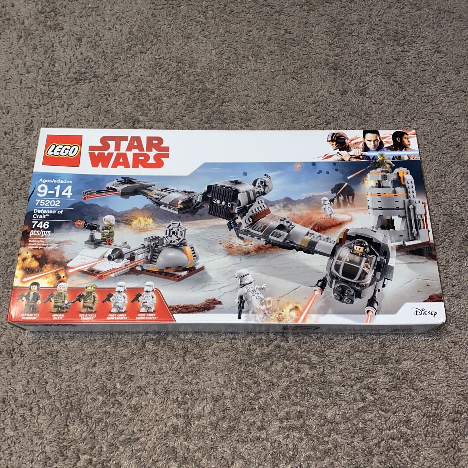 LEGO Star Wars - Rare - Defense of Crait 75202 - New & Sealed GREAT!