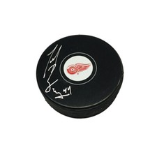 TODD BERTUZZI Signed Detroit Red Wings Puck 