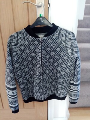 Bershka Basic size S Jacket cropped black/white front zip pockets