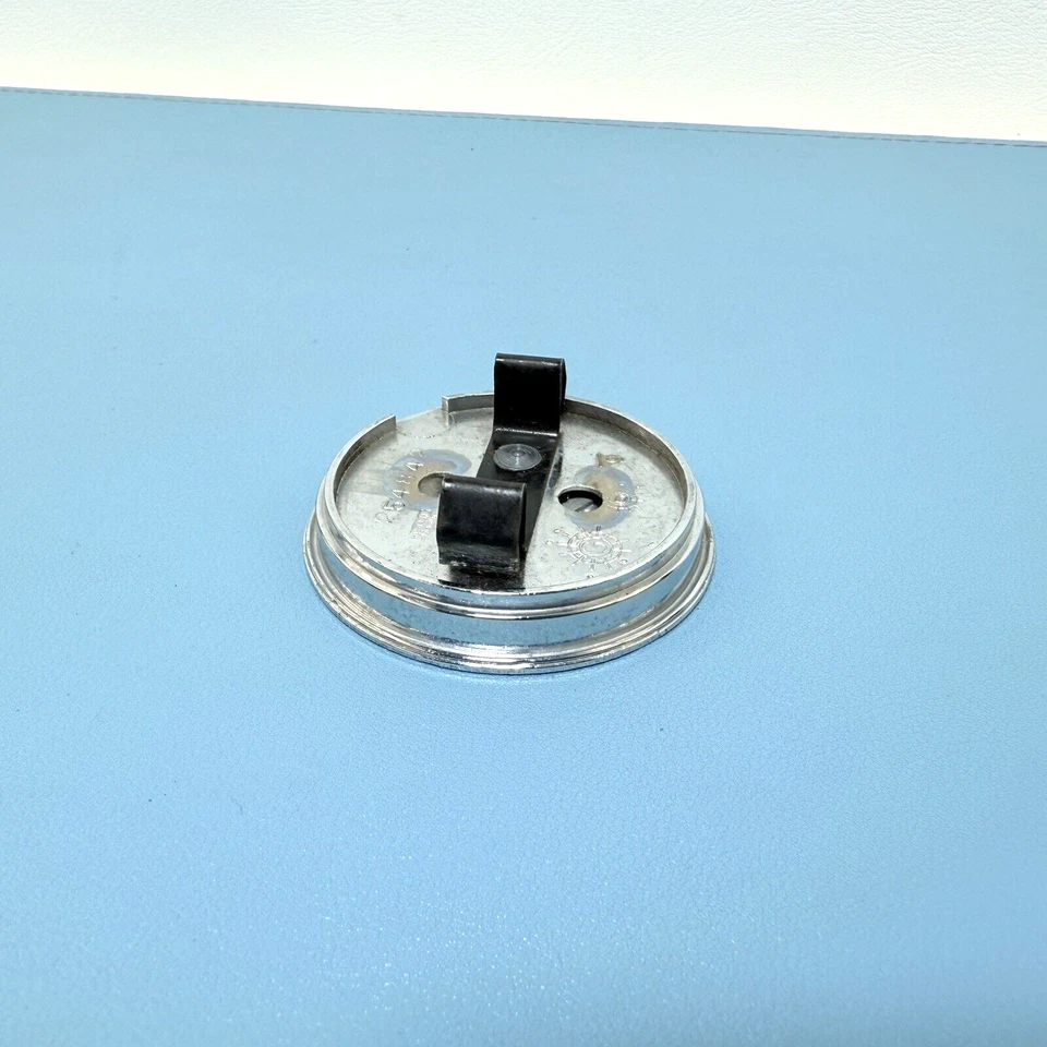 One (1) 1980-1987 14" Buick Century Regal Wire Tapa central de rueda 2-5/16" 254842 Foto 4 de 4