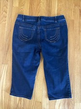 LANE BRYANT Dark Wash Denim Capris 18 NWOT