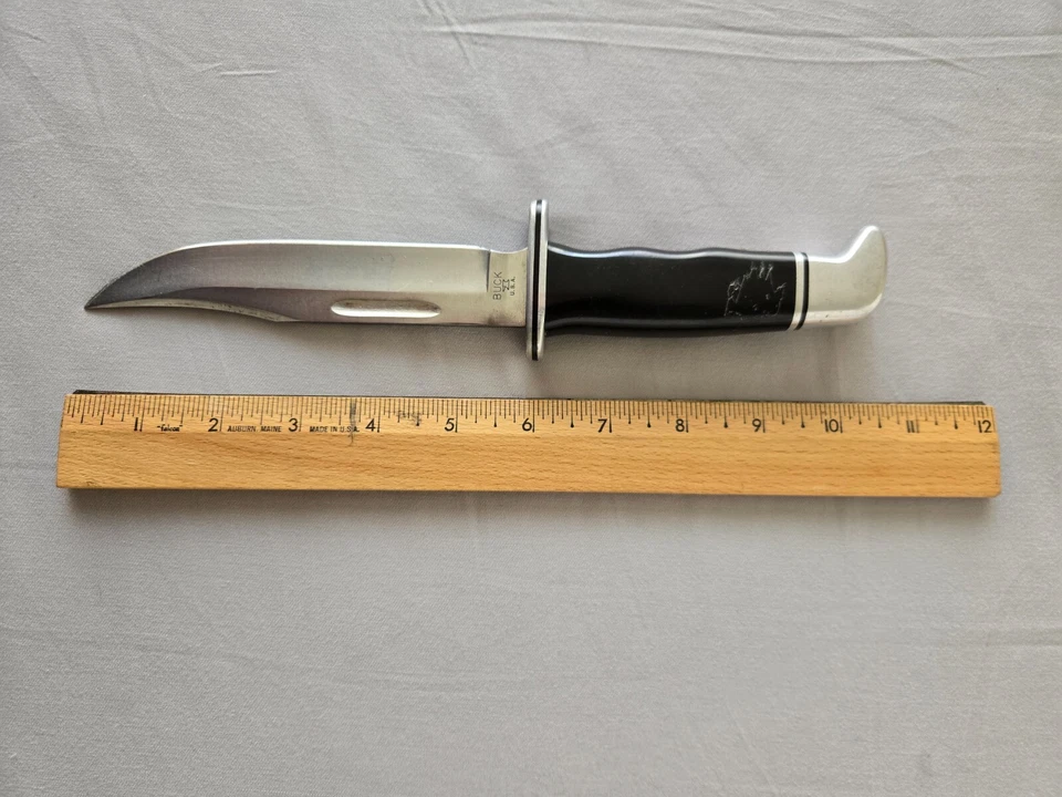 Cuchillo BUCK 100 AÑOS Edición Aniversario con Funda de Cuero Gruesa Excelente Estado Foto 3 de 4