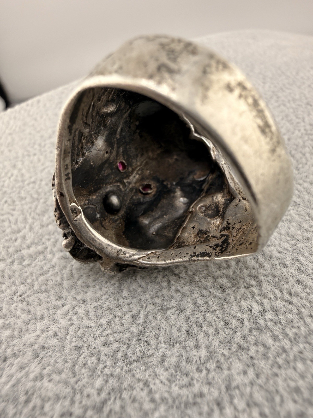 Large Sterling Silver Ruby Zues Ring - Size 12.5 … - image 4