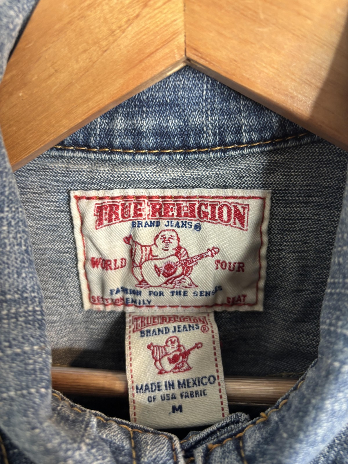 True Religion Jacket Womens Medium Blue Denim Trucker Button Front Western Jean thumbnail 3