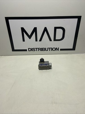 Honeywell Micro Switch DTE6-2RN2 NOS