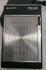 Sony 3F-61W FM-AM Transistor Pocket Radio with Case Vintage