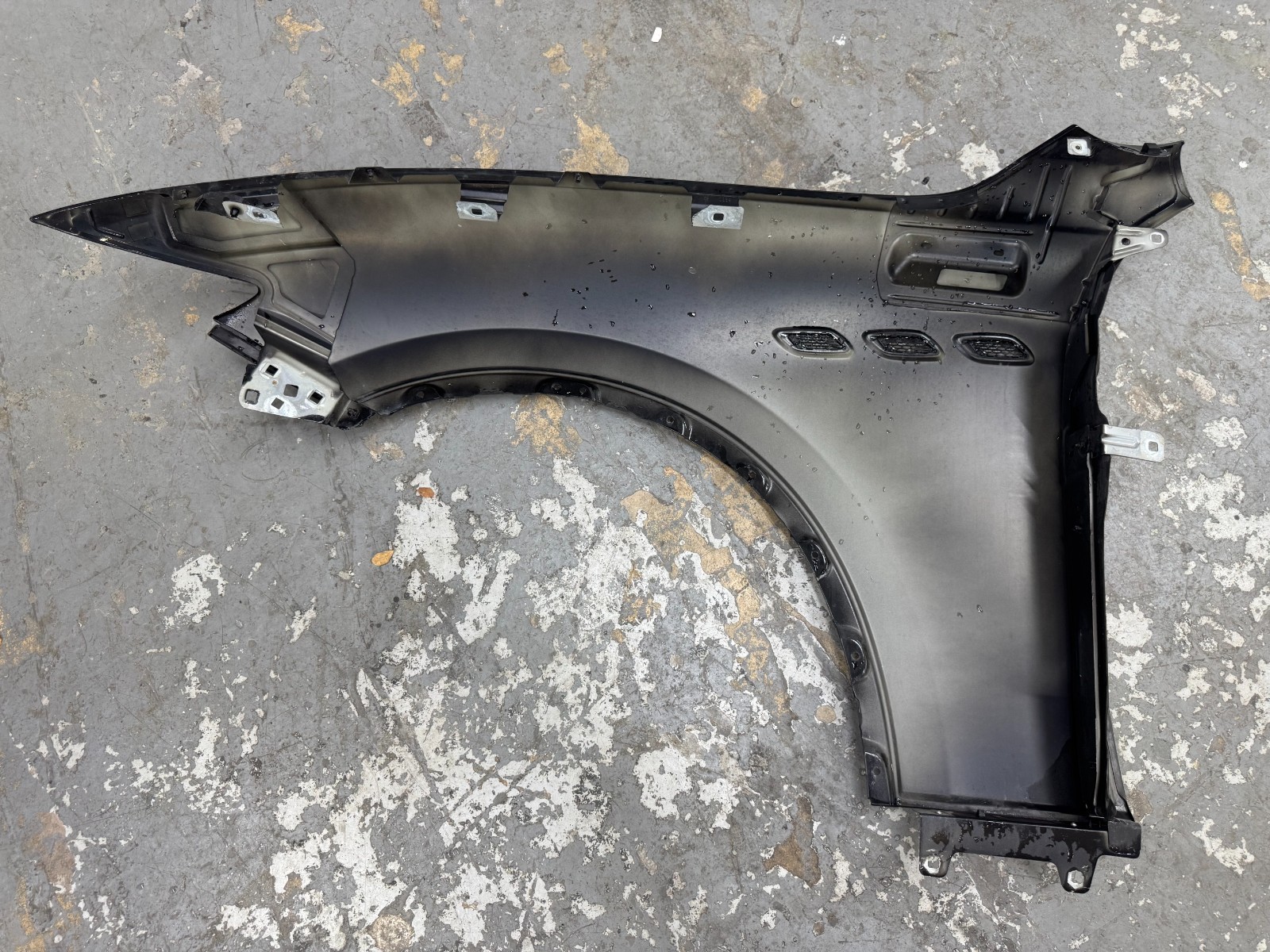 Maserati Levante 2019 Front Right Fenders Set