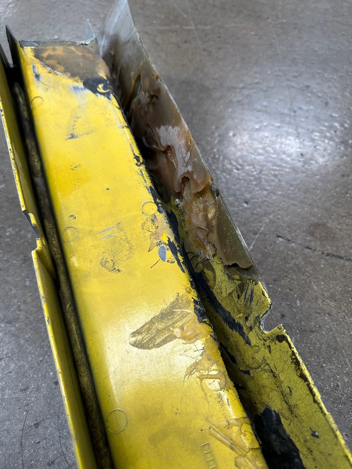 Ferrari 348, RH, Rocker Panel, Side Skirt, Prior Repair / Damage,  P/N 62065900