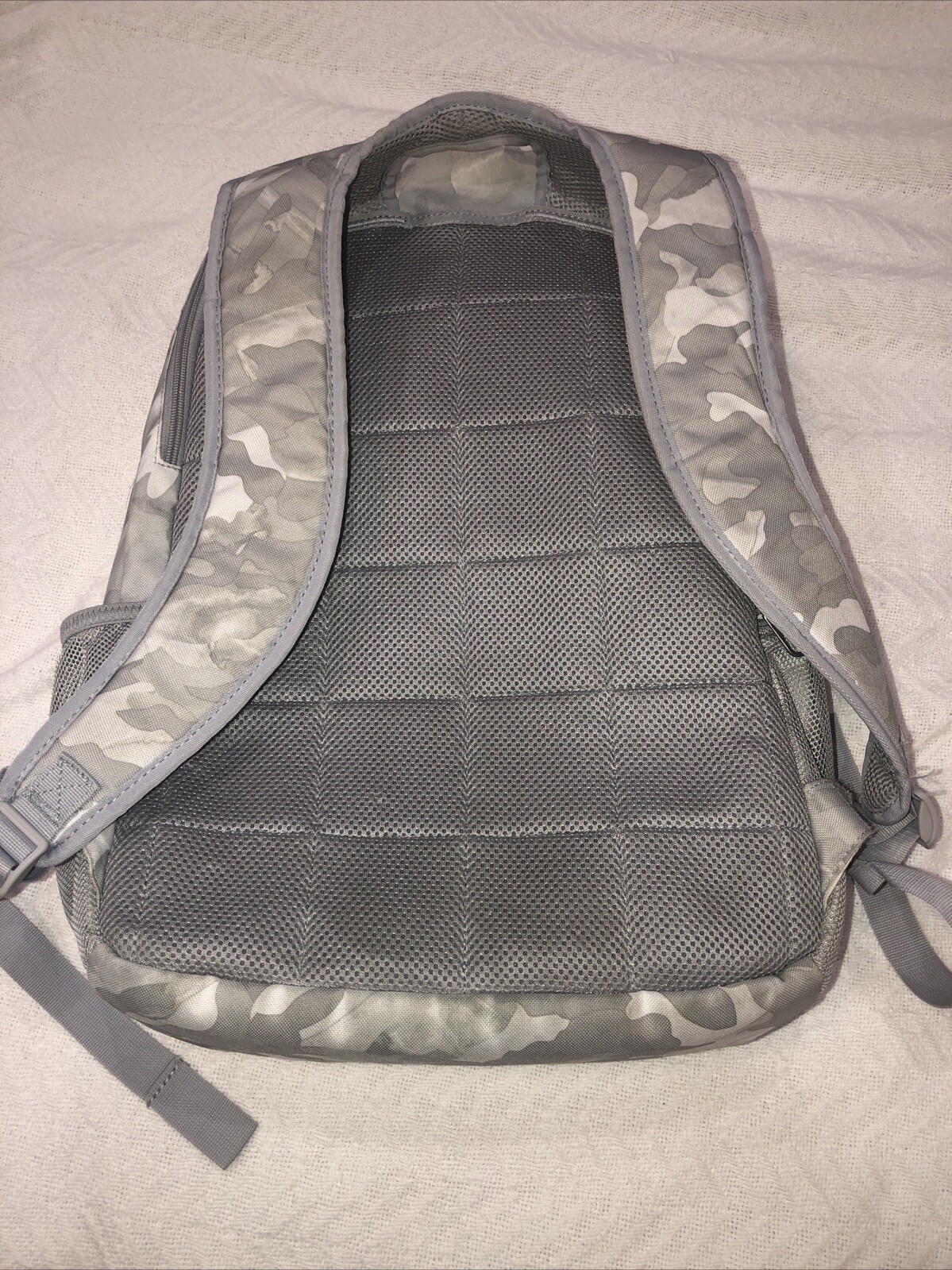 Nike Cammo Backpack - image 8
