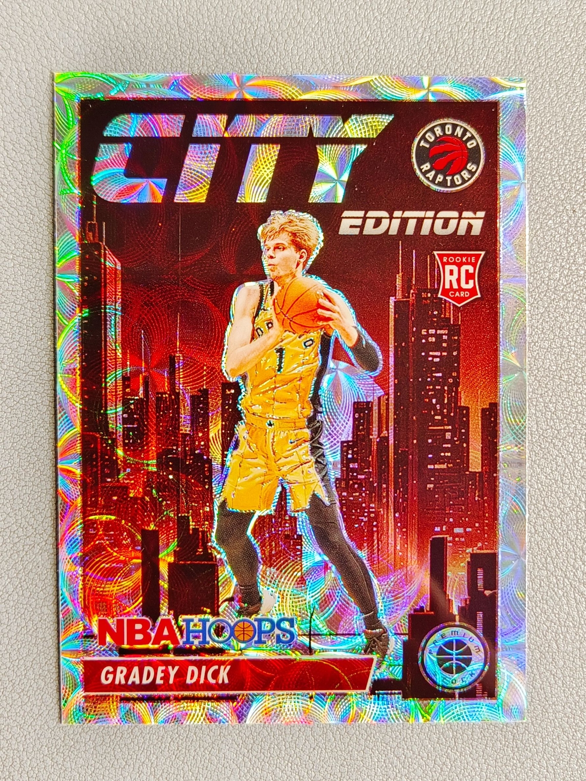 2023-24 Hoops Premium Stock Gradey Dick City Edition Scope Prizm RC #6 2