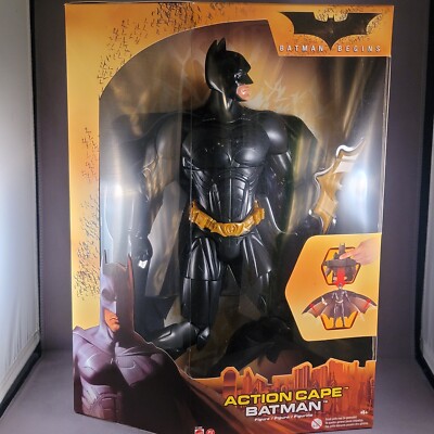 Batman Begins 14'' Action Cape Batman Action Figure (Mattel, 2005) NEW