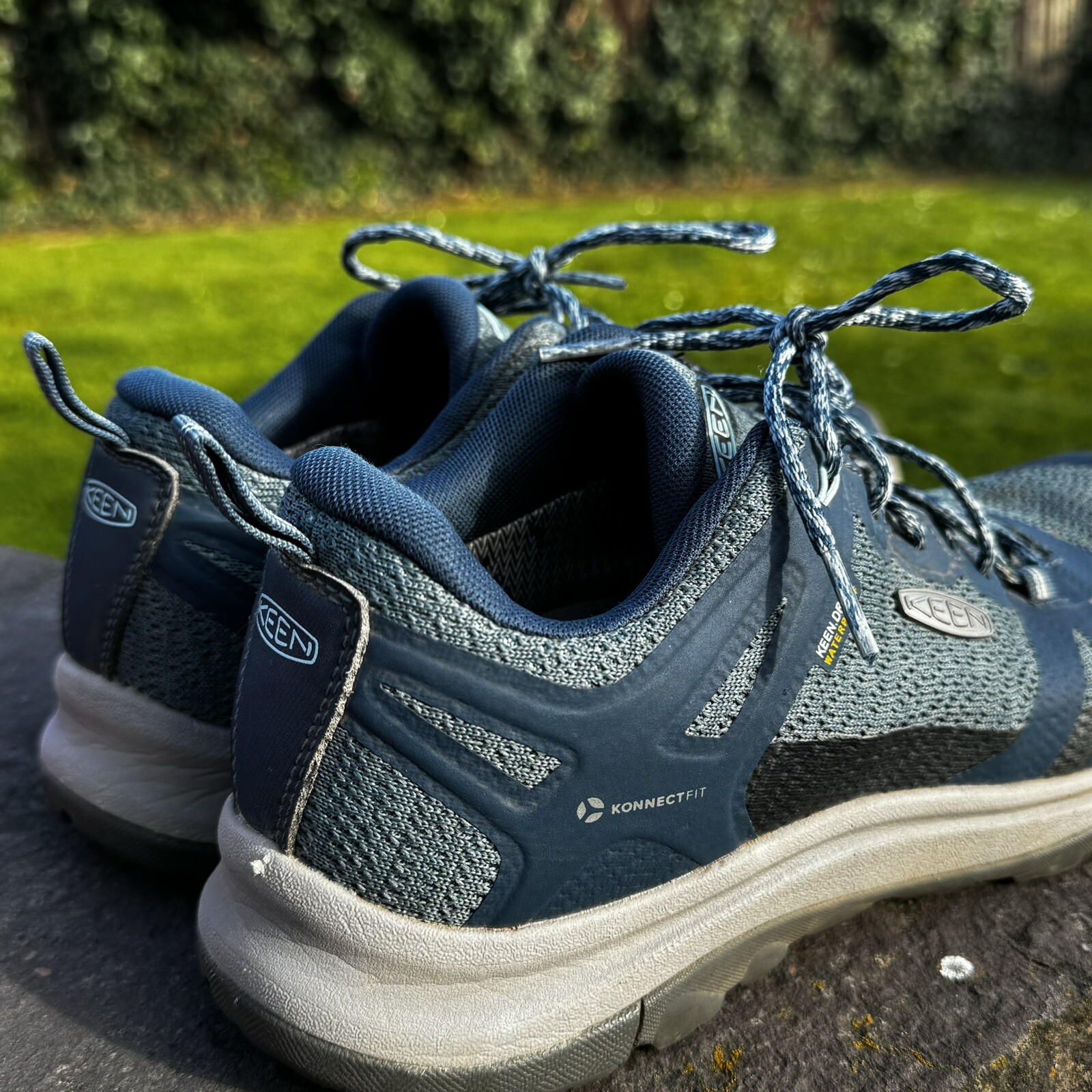 Scarpe da trekking impermeabili Keen Terradora II da donna taglia 9 con lacci arazzo basso