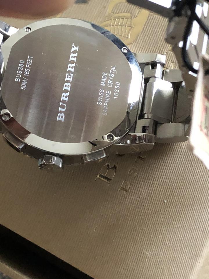 ⭐️ミルクティー⭐️　BURBERRY 腕時計 ON SALE New Burberry Swiss Made Bracelet 42mm BU9380 Watch RETAIL