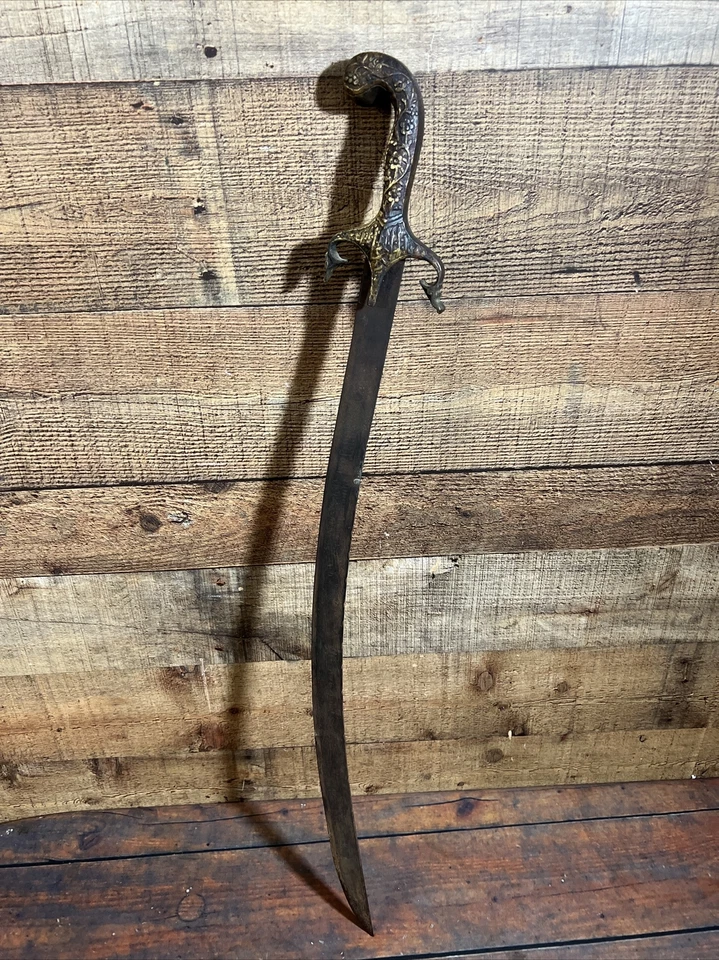 Antique  Indo Persian Islamic Indian Damascus Sword Talwar Shamshir 32” L 2lb - Image 2 of 4