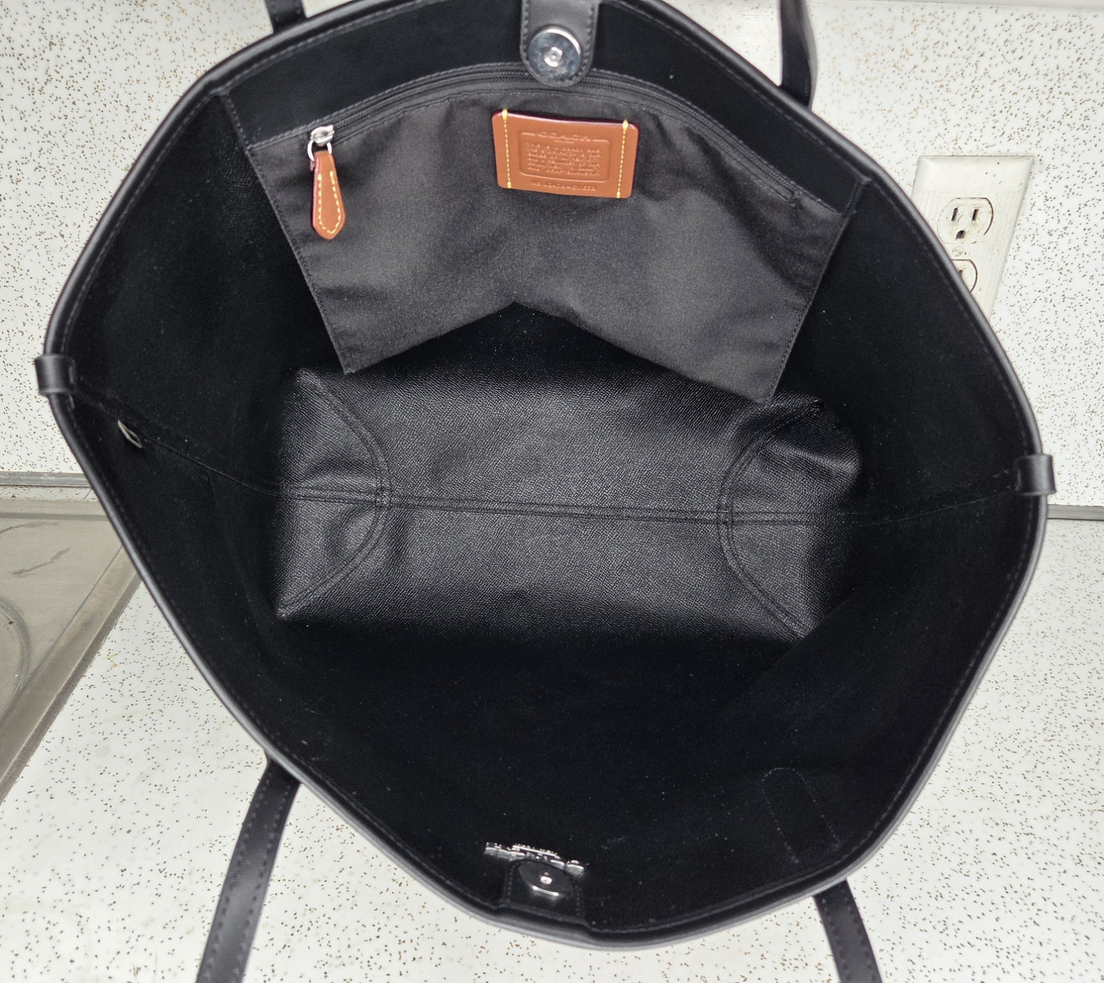 Coach City Tote Bag In Signature Canvas With Bow Print CY652 NWOT thumbnail 15