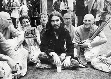 8x10 B&W PHOTO of GEORGE HARRISON with MEMBERS of the RADHA KRISHNA TEMPLE- 1969