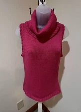 SUPER CUTE PINK COWL NECK TURTLENECK SLEEVELESS SWEATER GREAT FOR LAYERINGLARGE