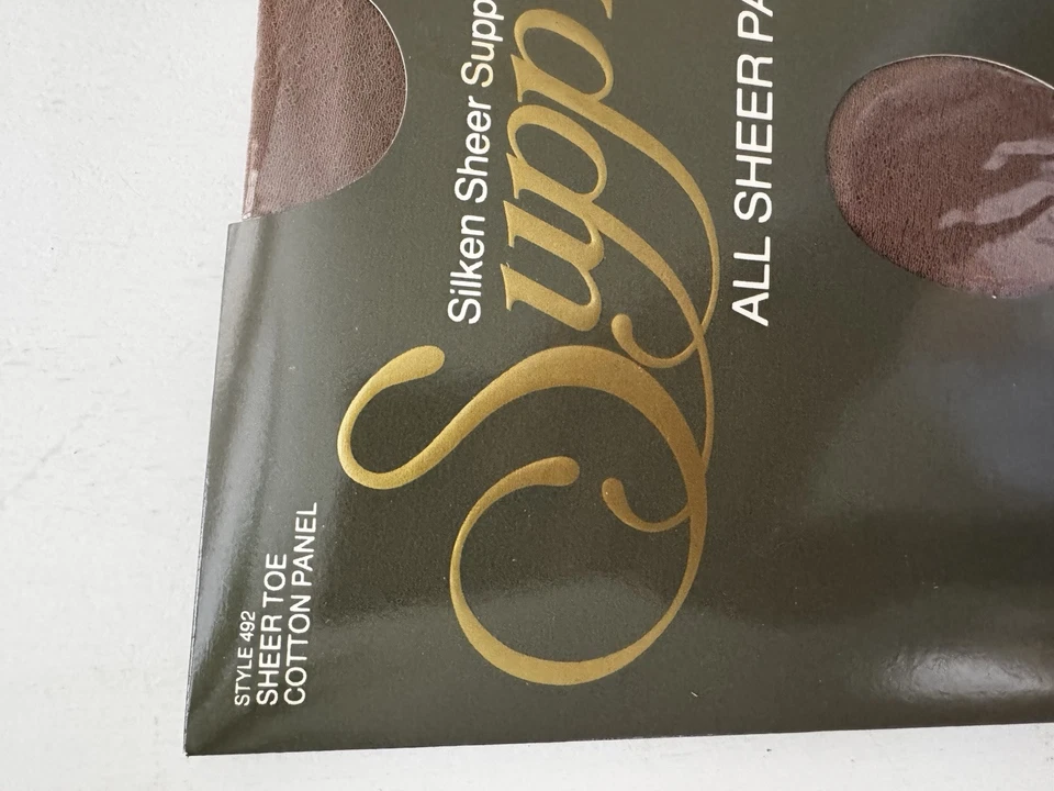 Pantimedias vintage de manguera casi desnuda talla C estilo 492 panel de algodón con punta transparente Foto 4 de 4