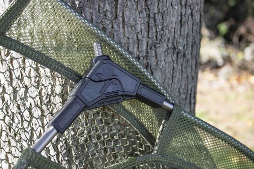 Korum Folding Spoon Net New 2019 Version *All Sizes, 22", 26", 30"* Landing Net - Picture 5 of 5