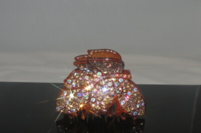 New Gorgeous embroidered Hair Clip Claw w Shinny Crystals Hair Accessories