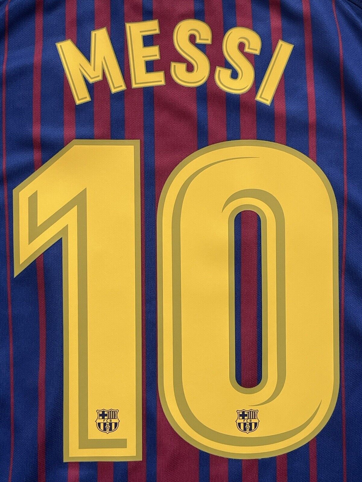 the badge of the messi jersey - Roblox