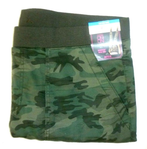 Green Camo Mid Rise Jeggings 