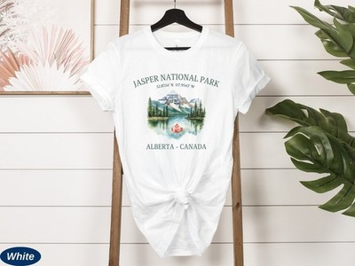 Jasper National Park T-Shirt Travel Gift for Canda Trip Lovers Souvenir Tee