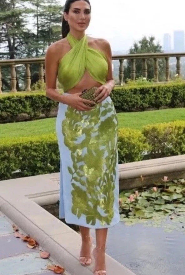 ZARA NWT WOMAN SS24 CONTRASTING SEQUIN SKIRT ZW COLLECTION GREEN Size S 2686/176 image 4