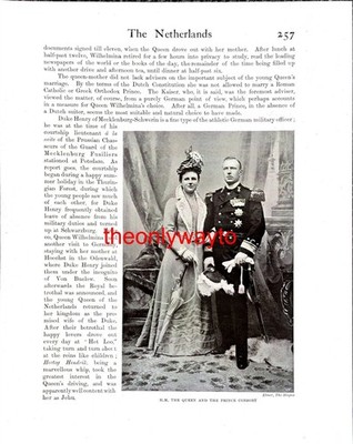 Königin Wilhelmina & Prinzgemahlin (Familie auf Rückseite), Buchillustration, um 1905
