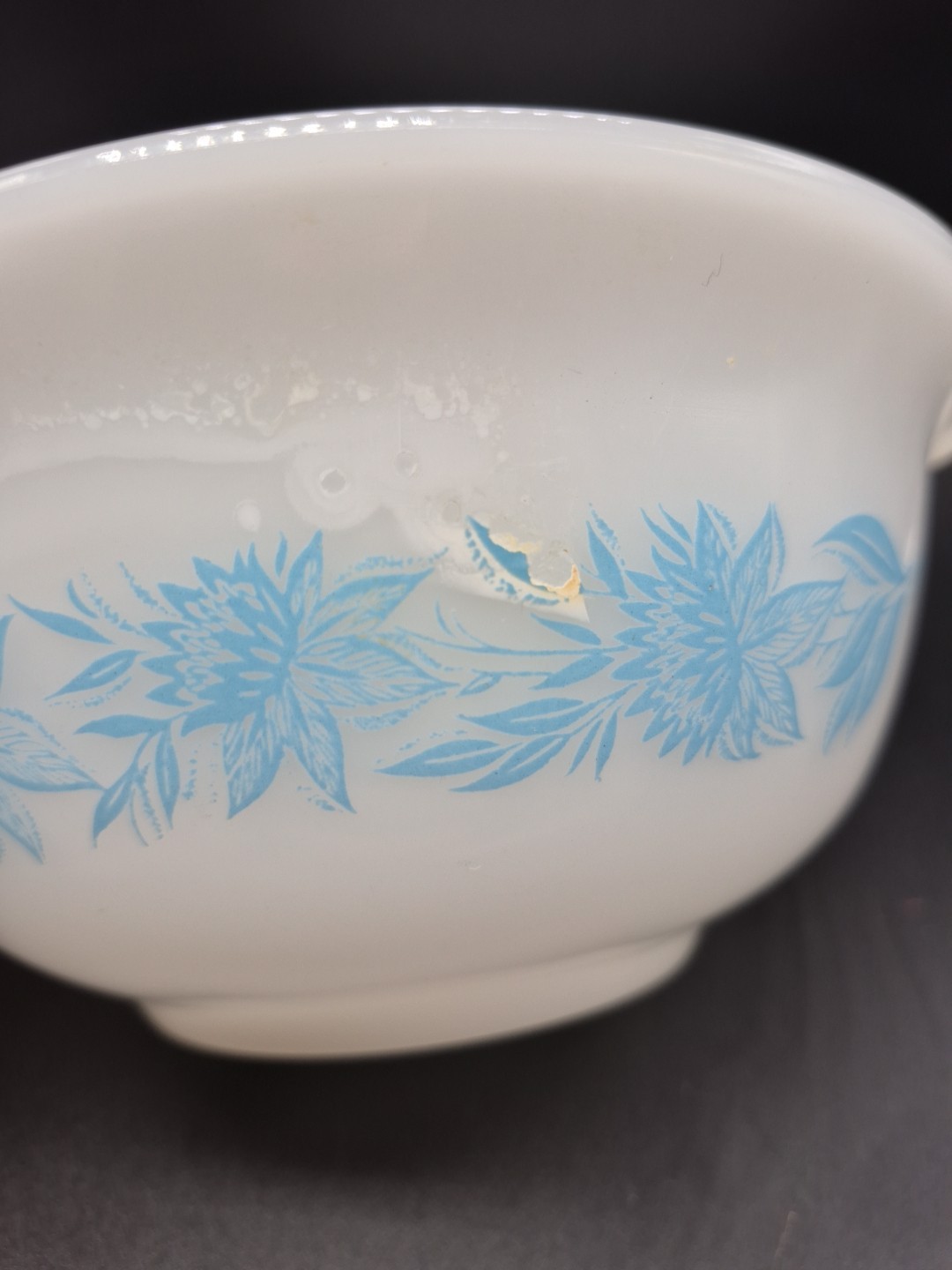 Glasbake Snow Thistle Set Of 3 Cinderella Nesting Bowls