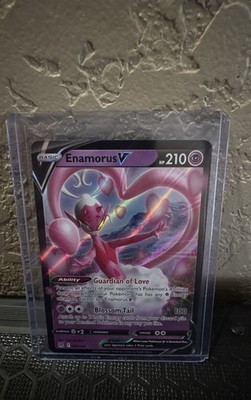 Enamorus V 082/196 Swsh11: Lost Origin Holo