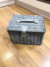 M&S Marks and Spencer Medium Wicker Basket/Hamper