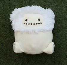 Squishmallows 16 BENNY the Bigfoot White Snowman SELECT SERIES
