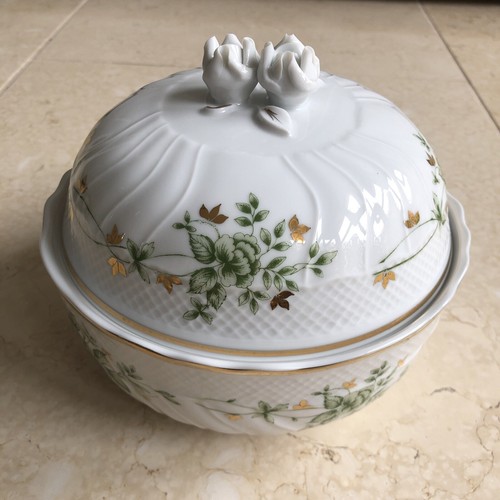 Hollóhaza Hungary Porcelain Green Floral design Lidded Bowl. LARGE 6.5’ - Picture 12 of 12