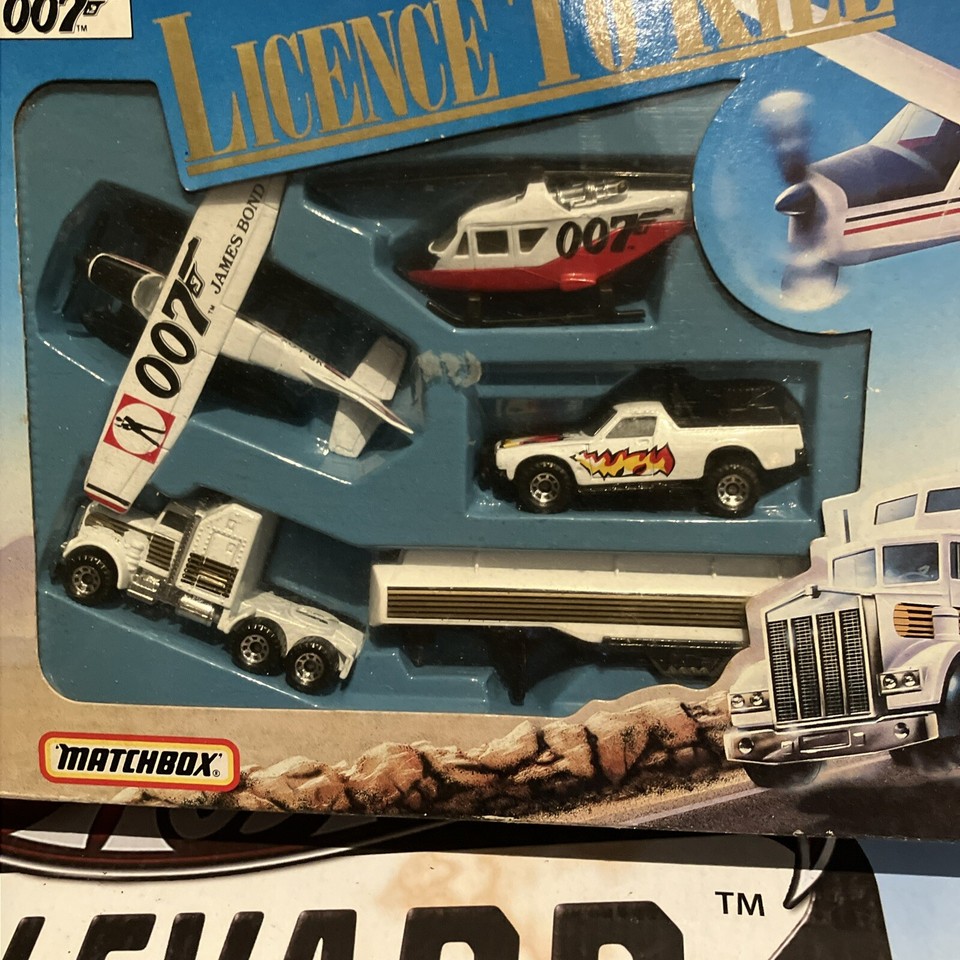 Matchbox Ruff Trek 1989 MATCHBOX HOLDEN UTE RUFF TREK JAMES BOND 007 LICENCE TO KILL 5 ...