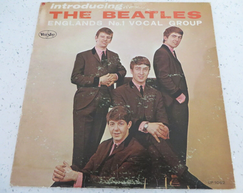 Introducing The Beatles LP Vee Jay VJ Rainbow Label with Bracket VJLP-1062 Mono