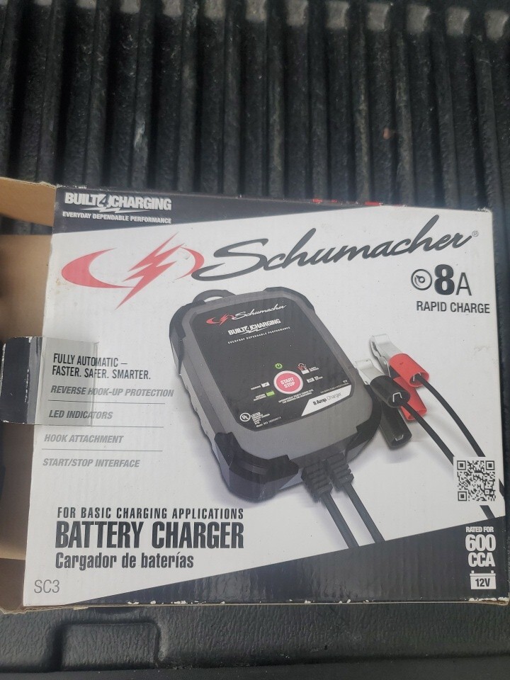 Schumacher SC1279 Rapid Charge 12 Volt 8Amp Battery Charger Maintainer