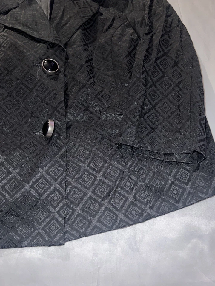 Studio 1940 Blazer Size PM 3/4 Sleeves Length 22” Button Poly Spandex L8 - Imagem 2 de 4