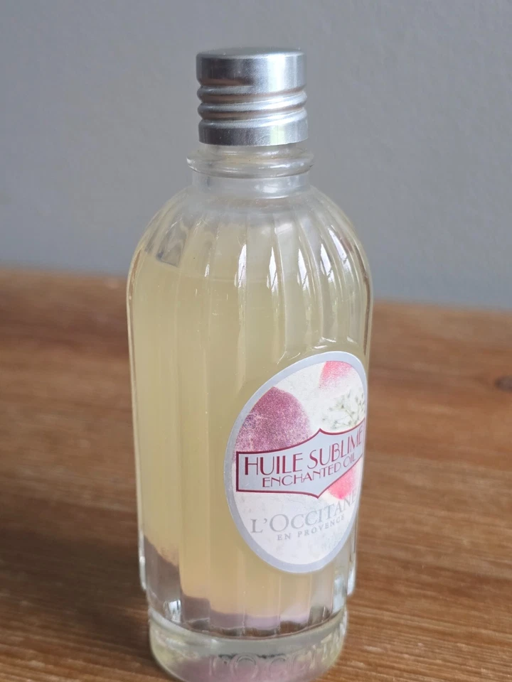 L'Occitane En Provence Huile Sublime-Rose & Reine - Enchanted Oil 75ml. 2.5oz. - Image 4 of 4