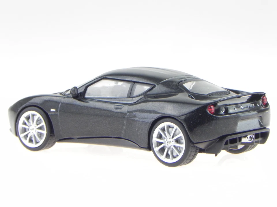 Coche modelo Lotus Evora S Starlight negro fundido a presión CC56502 Vanguards 1:43 Foto 3 de 4