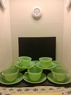 Lot of 8 Vintage Fire King Jadeite Alice Pattern Tea Cups and Saucers