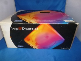 US Sega Dreamcast Console in Box 2 controllers VMU memory card games bundle