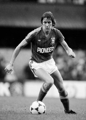 Arnold Muhren in action for Ipswich Town during their First Divisi- Old Photo