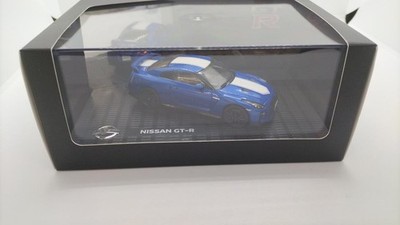 Idolron Wangan Blue Nissan GTR