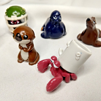 FINDING DORY PVC Figurines 2016 Bandai cake toppers Helmet coffee cup crab NM